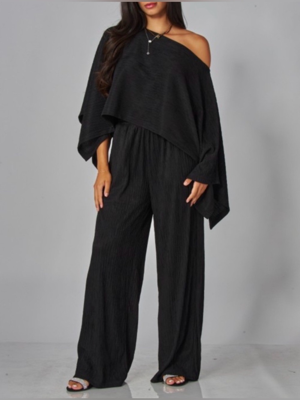 LOVE POEM LOS ANGELES CRINKLE PLISSE MOTIF WITH KIMONO SILHOUETTE